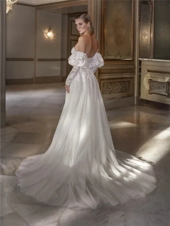 Privee by Pronovias Hyam #2 Off White/Peach thumbnail