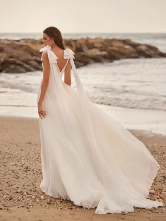 House of St. Patrick Aria #1 Off White thumbnail